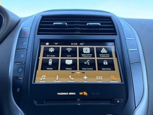 Used 2017 Lincoln MKC Reserve w/ Lincoln MKC Climate Package image 45