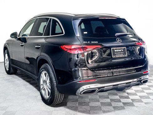 Certified 2023 Mercedes-Benz GLC 300 image 2