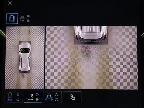 Used 2024 GMC Acadia Denali image 19