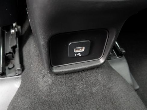Used 2020 Jeep Compass Latitude w/ Safety & Security Group FWD image 14