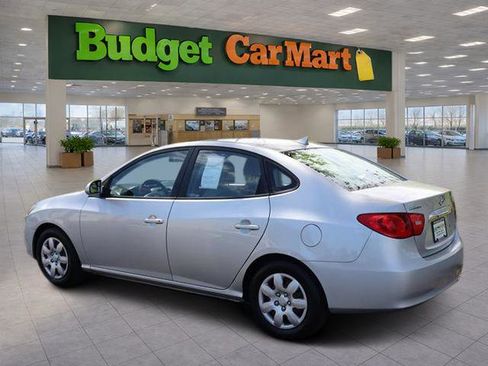 Used 2010 Hyundai Elantra GLS FWD image 5