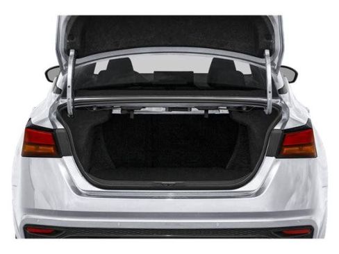 New 2026 Nissan Altima 2.5 SR FWD image 13