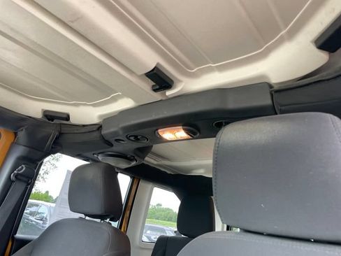 Used 2014 Jeep Wrangler Unlimited Sport w/ Quick Order Package 24S AWD/4WD image 38