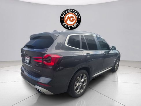 Used 2022 BMW X3 sDrive30i w/ Convenience Package RWD image 3