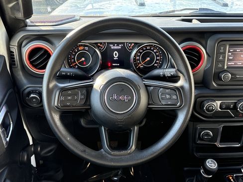 Used 2021 Jeep Wrangler Unlimited Sport AWD/4WD image 21