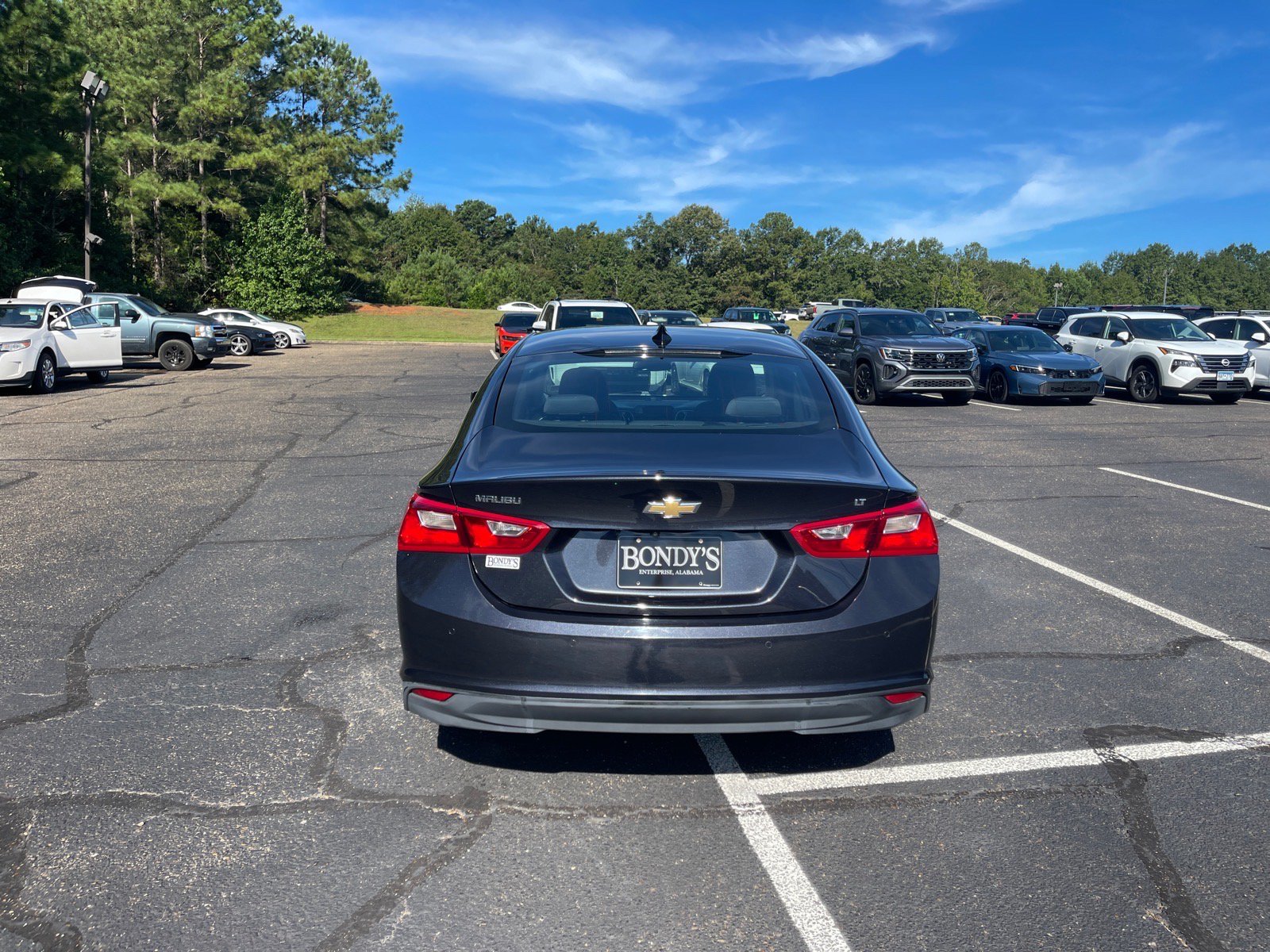 Used 2023 Chevrolet Malibu LT w/ Driver Confidence Package FWD image 15