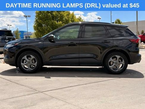 Used 2025 Ford Escape ST-Line AWD/4WD image 4