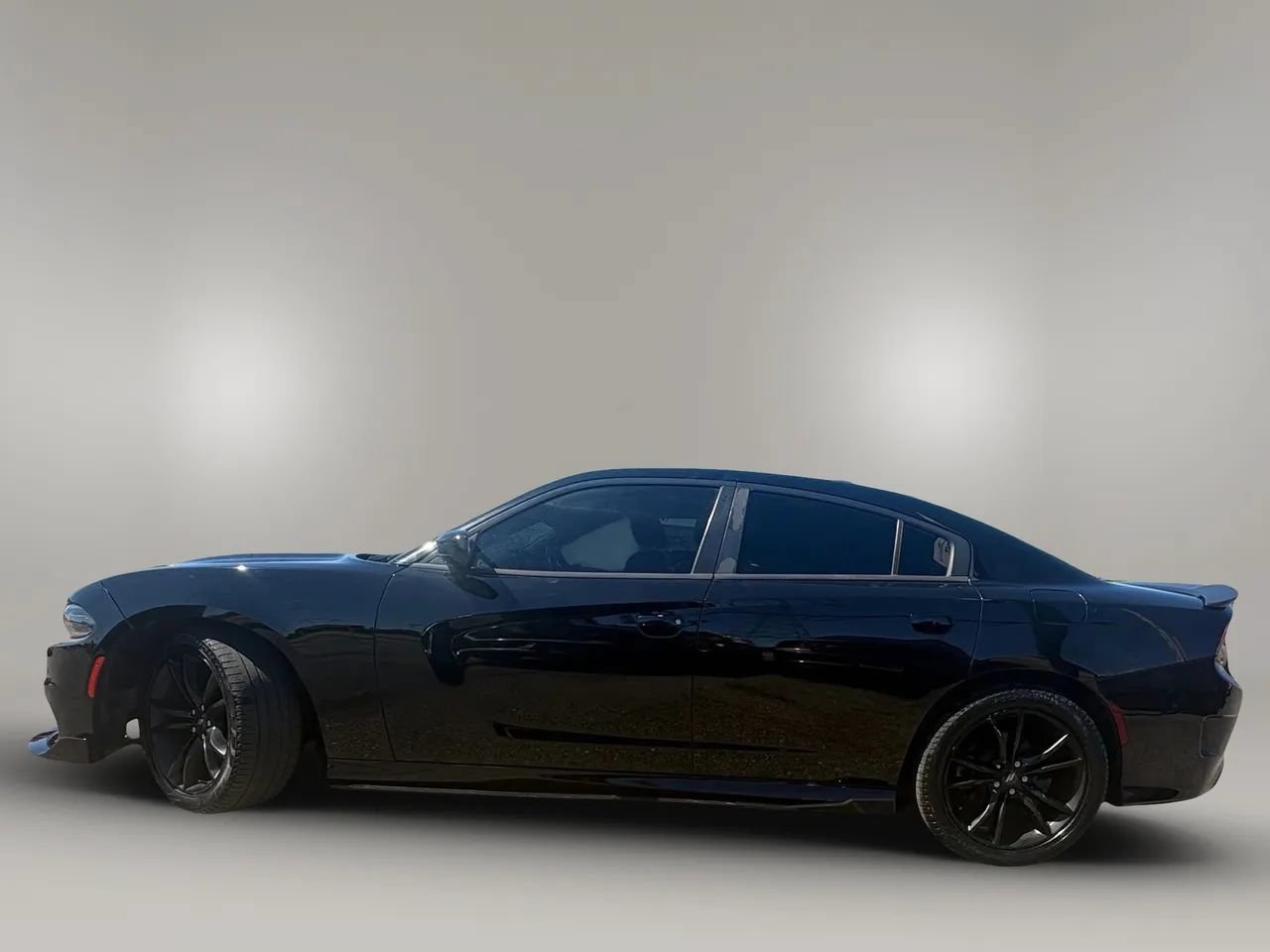 Used 2021 Dodge Charger R/T w/ Plus Group RWD image 9