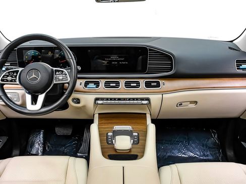 Used 2022 Mercedes-Benz GLE 350 4MATIC w/ AMG Line Exterior image 12