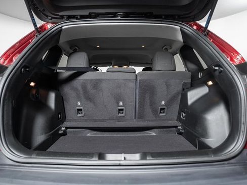 Used 2019 Jeep Cherokee Latitude w/ Popular Appearance Group image 10