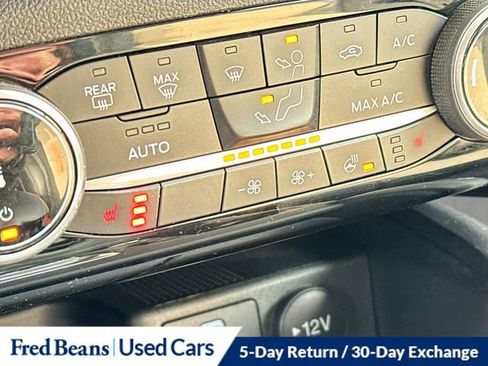 Used 2022 Ford Escape Titanium w/ Titanium Elite Package image 22