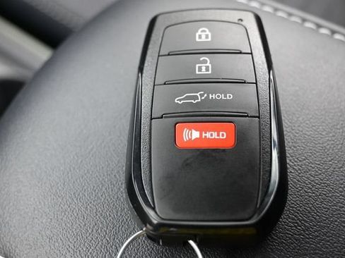 Certified 2026 Toyota Corolla SE FWD image 28
