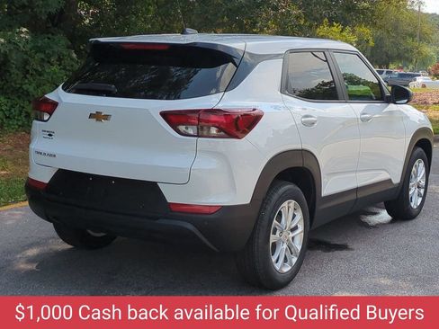 New 2026 Chevrolet TrailBlazer LS w/ LS Convenience Package FWD image 4