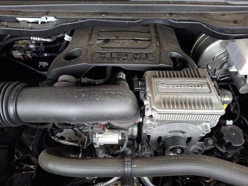 Used 2024 RAM 1500 Limited image 27