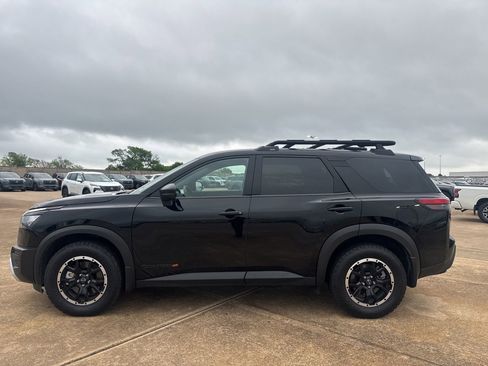 Certified 2025 Nissan Pathfinder Rock Creek image 12