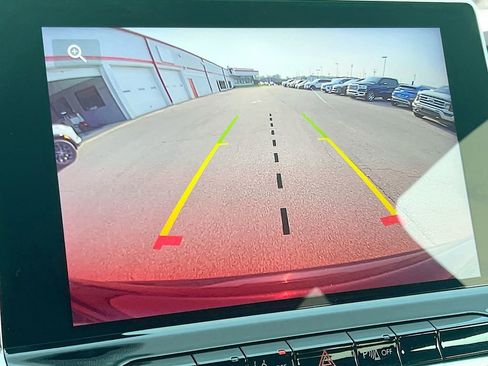 Used 2024 Jeep Compass Limited image 13