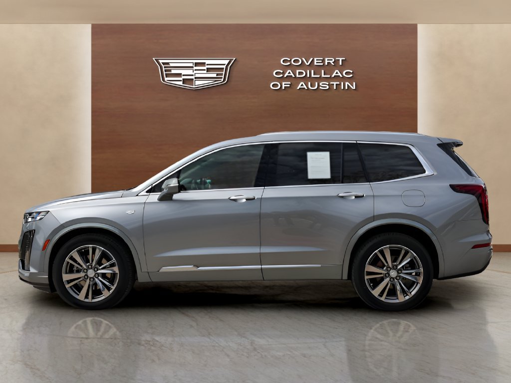 Certified 2025 Cadillac XT6 Premium Luxury FWD image 2