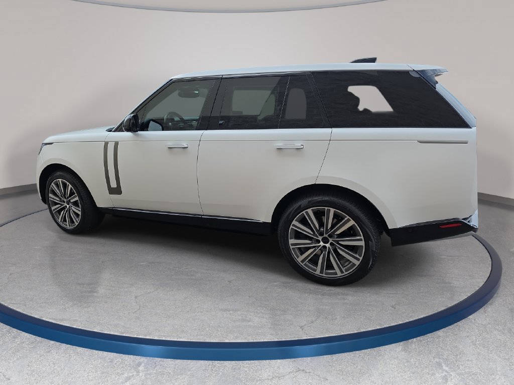New 2026 Land Rover Range Rover Autobiography AWD/4WD image 8