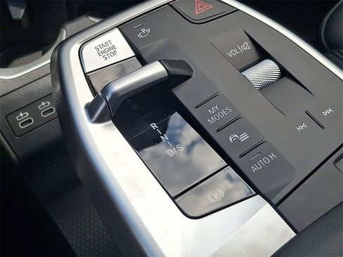 New 2026 BMW X2 xDrive28i w/ Technology Package image 11