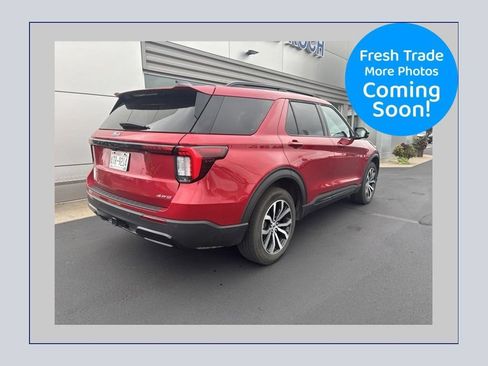 Used 2025 Ford Explorer ST-Line AWD/4WD image 1