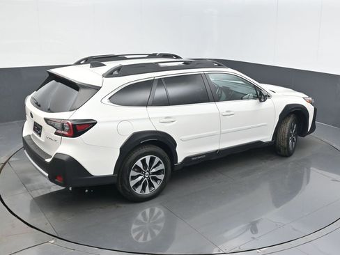 Used 2024 Subaru Outback Limited image 43