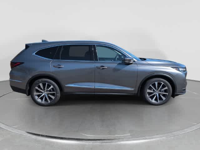Certified 2026 Acura MDX w/ Technology Package FWD image 9