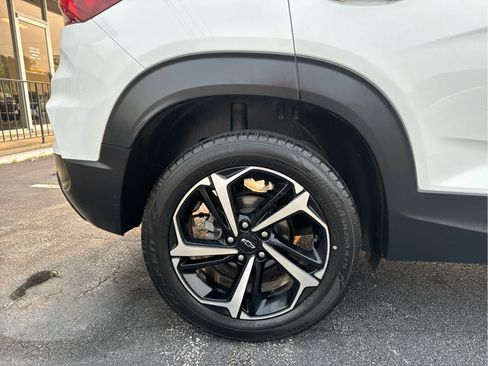 Used 2023 Chevrolet TrailBlazer RS w/ Convenience Package FWD image 26