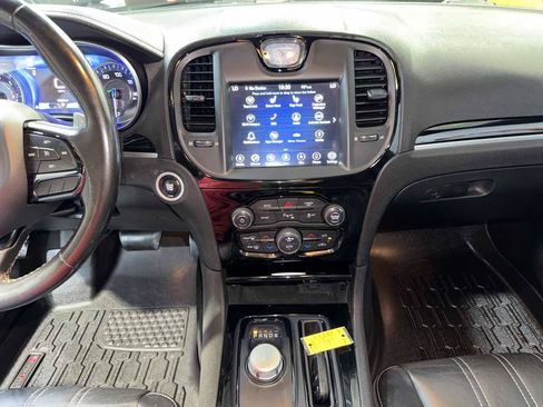 Used 2021 Chrysler 300 S RWD image 20