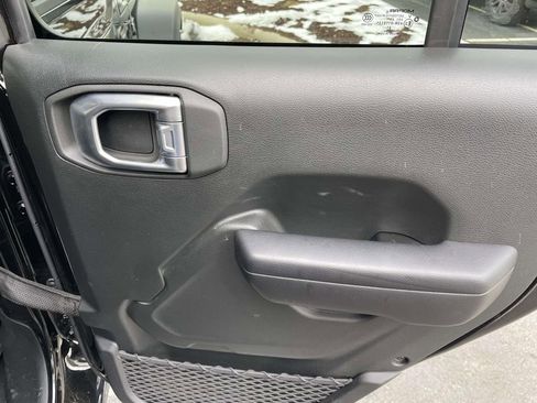 Used 2021 Jeep Wrangler Unlimited Sport S image 45