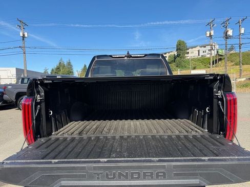 Used 2023 Toyota Tundra Platinum AWD/4WD image 22