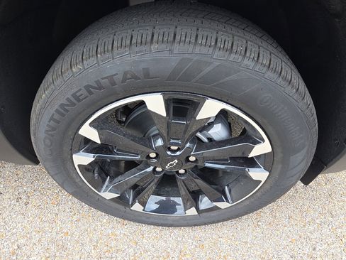 New 2026 Chevrolet Equinox RS AWD/4WD image 10