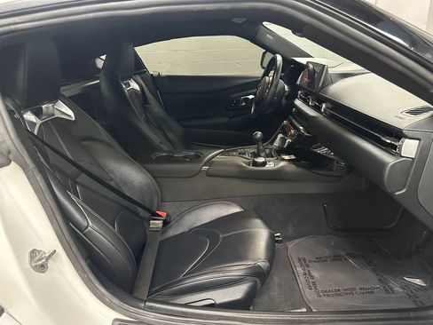 Used 2025 Toyota Supra Premium w/ Driver Assist Package RWD image 20