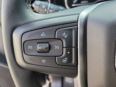 Used 2024 GMC Sierra 1500 SLE w/ Preferred Package image 22