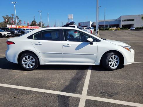 Used 2026 Toyota Corolla Hybrid Sedan FWD image 3