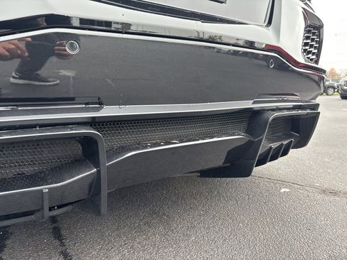 Used 2023 Chevrolet Corvette Stingray Convertible w/ Z51 Performance Package image 23