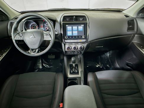 Used 2025 Mitsubishi Outlander Sport SE image 27