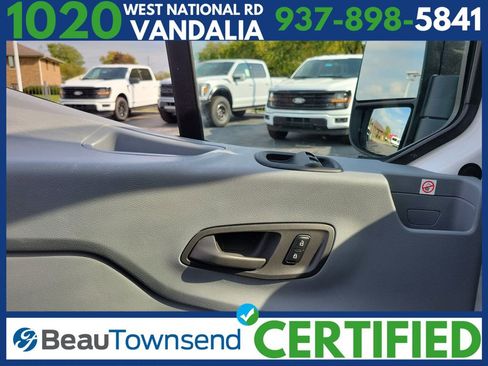 Certified 2019 Ford Transit 250 130 Low Roof w/ Exterior Upgrade Package image 17