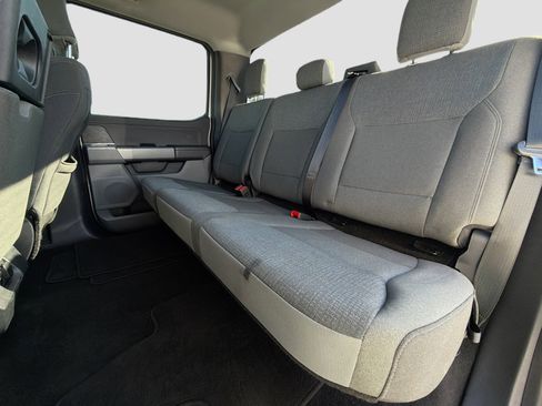 Used 2025 Ford F150 XLT w/ Equipment Group 301A Standard image 17