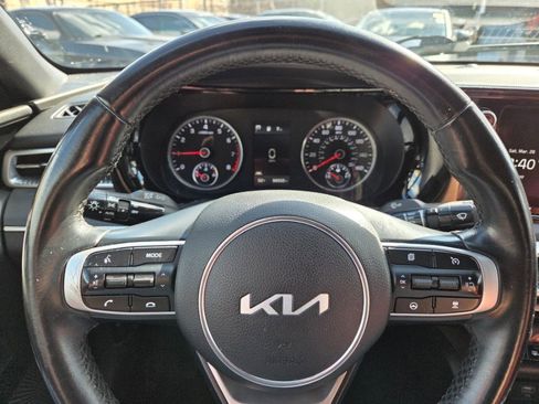 Used 2023 Kia K5 GT-Line image 12