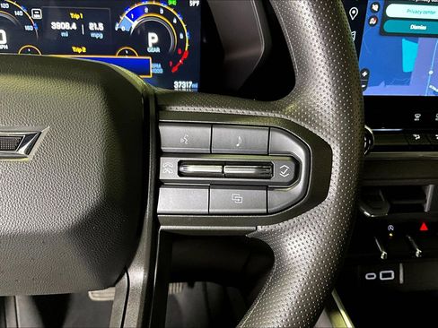 Used 2024 Chevrolet Colorado Trail Boss w/ Advanced Trailering Package image 13