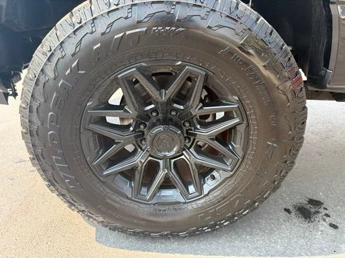 Used 2024 Ford F350 Platinum AWD/4WD image 8