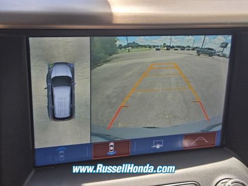 Used 2019 GMC Acadia Denali w/ Technology Package FWD image 17