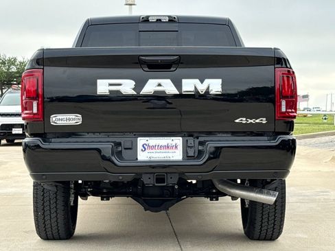 New 2026 RAM 2500 Limited AWD/4WD image 8