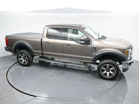 Used 2018 Ford F250 Lariat w/ Lariat Value Package image 35