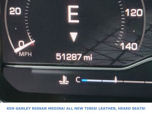 Used 2025 GMC Sierra 1500 SLT image 37