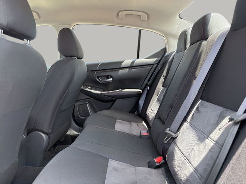 Used 2024 Nissan Sentra SR FWD image 16