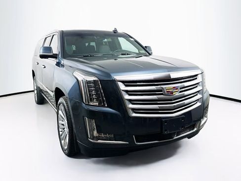 Used 2019 Cadillac Escalade ESV Platinum image 1