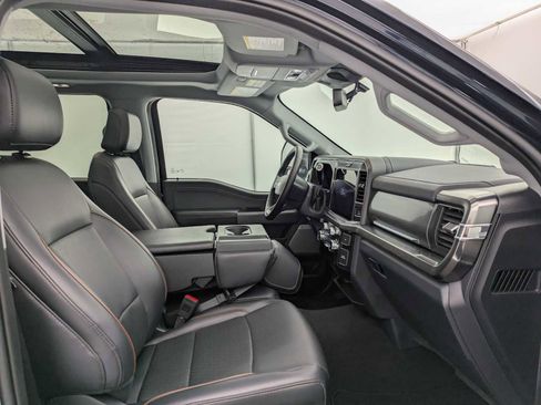 Used 2025 Ford F350 Lariat w/ Camper Package image 23