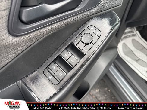 Used 2023 Nissan Rogue S image 10