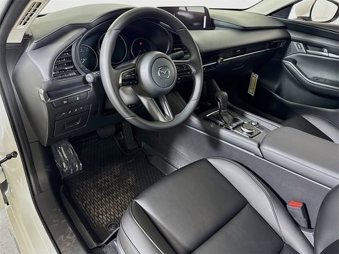 New 2026 MAZDA MAZDA3 2.5 S Sedan w/ Preferred Pkg image 5